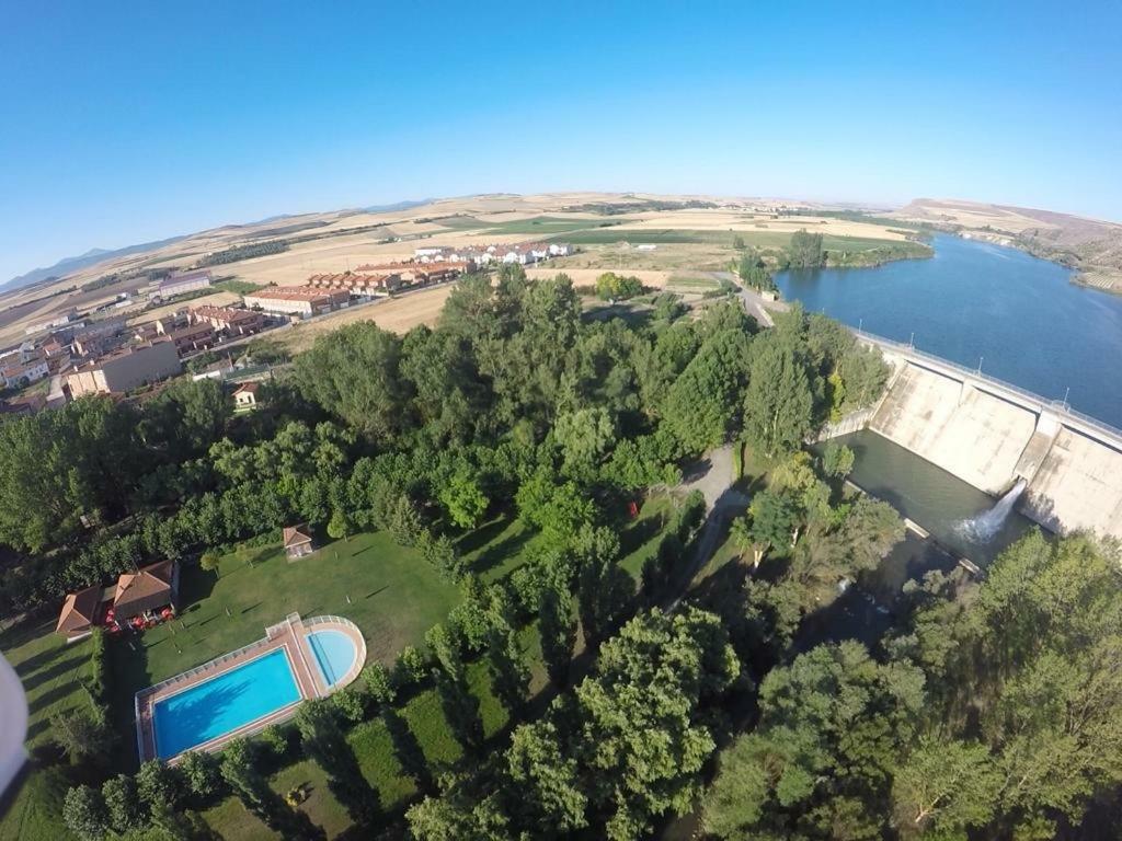 Apartamentos Turisticos Leiva -La Rioja Buitenkant foto